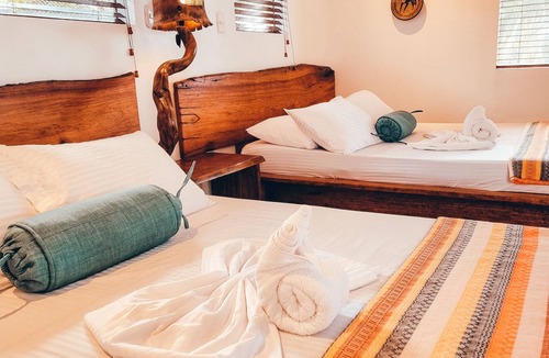 Drake Bay Cabin | Beachfront Cabin next to the Corcovado National Park-All meals included
