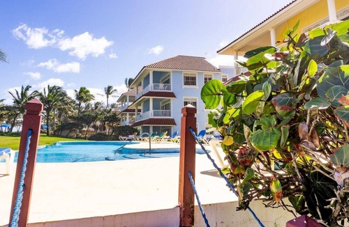 Cabarete Condo | Beachfront condo with Jacuzzi and pool