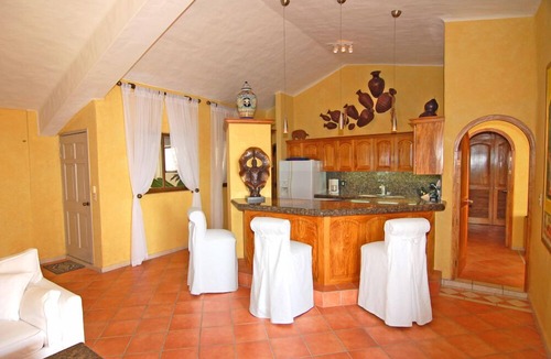 Downtown Puerto Vallarta Condo | !BEACHFRONT IN THE CITY CENTER! OCTOBER SPECIAL, ONLY 225/NT!