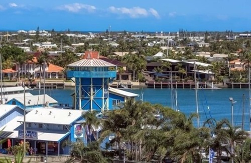 Sunshine Coast Apartment | Beachfront Mooloolaba -7th Floor Landmark resort