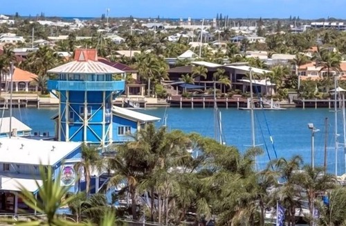 Sunshine Coast Apartment | Beachfront Mooloolaba -7th Floor Landmark resort