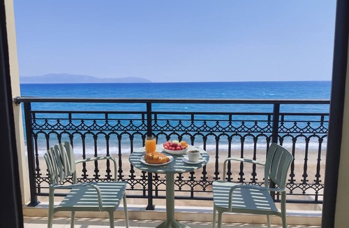 Agia Pelagia Apartment | Beachfront Panorama Apart - Kythira Seaside Nest