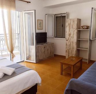 Agia Pelagia Apartment | Beachfront Panorama Apartments in Kythira