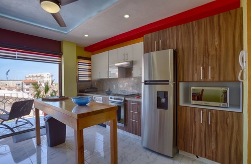 Emiliano Zapata Condo | Beautiful condo on Aguacate street 1BD Condo for rent in Old Town, Puerto valla