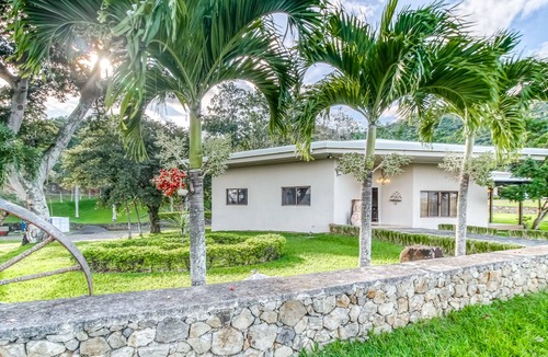 Santa Eulalia House | Beautiful ground-level house with furnished terrace, gardens, and shared pool!