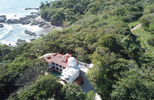 Puerto Carrillo Villa | Beautiful located beach house