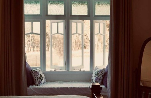 Ballandean Other | Beautiful old Queenslander house w/fireplace within wine district
