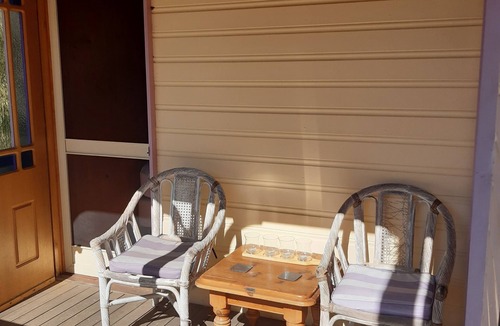 Moorang Cottage | Beautiful views in a country farm setting