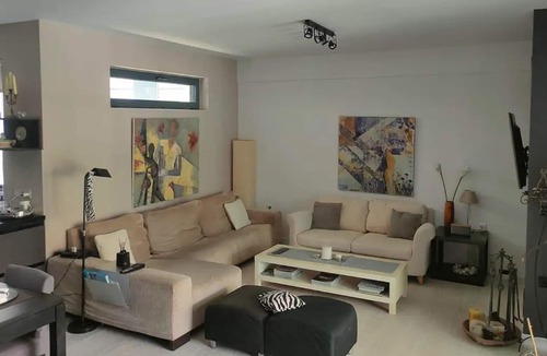 Pallini Villa | Beautiful villa in Gerakas with garden