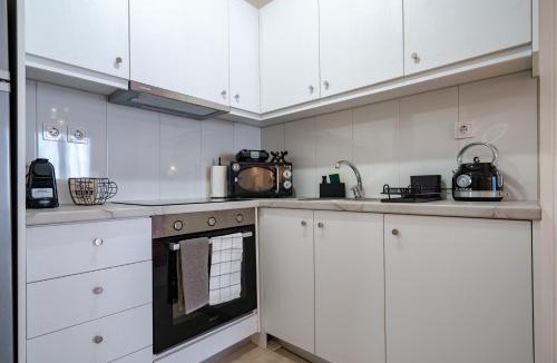 Attiki Apartment | Beba's House by ΜΡS