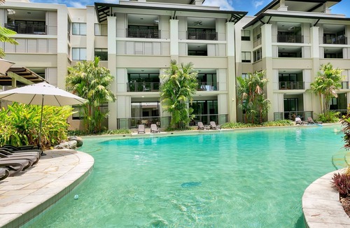 Palm Cove Apartment | Belle Escapes 104 Swim-out Luxury Apartment in Palm Cove