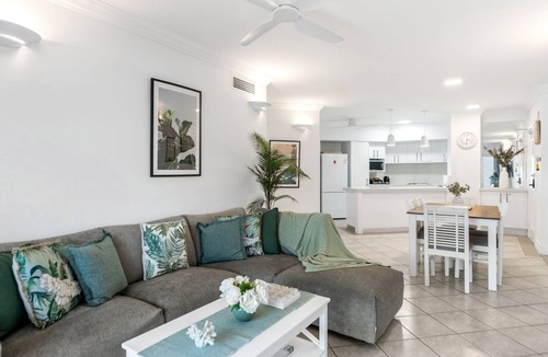 Trinity Beach Apartment | Belle Escapes Seashells on the Beach