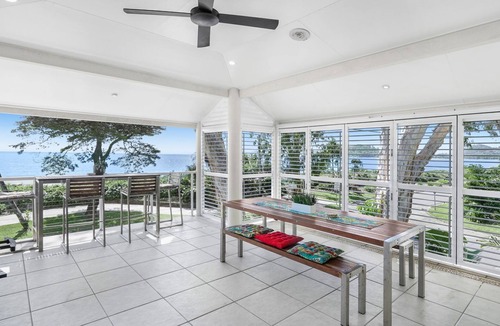 Clifton Beach House | Belle Escapes SeaChange at Clifton beach Luxury Beachfront Home