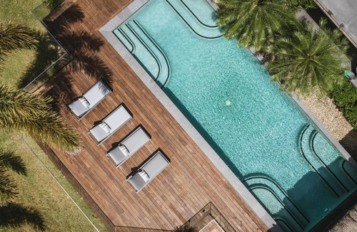 Trinity Beach House | Belle Escapes Trinity Beach Palace Luxury Estate