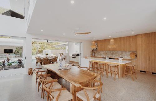 Palm Cove House | Belle Escapes Villa by the C