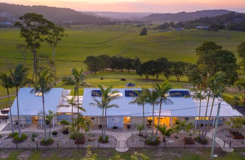 Bli Bli House | Belle Vue Manor Couples Retreat