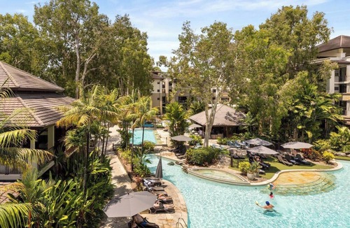 Palm Cove Apartment | Bellflower at Temple Family Beachside Paradise