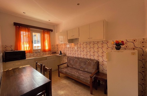 Benitses Hotel | Benitses Arches