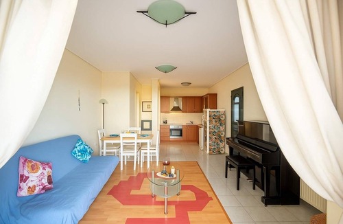 Avia House | Bianca Maisonette - Panoramic Golden View