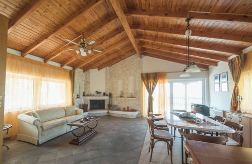 Loutraki Apartment | Billi's Loft granting stunning sea views ideal for a relaxing holiday.