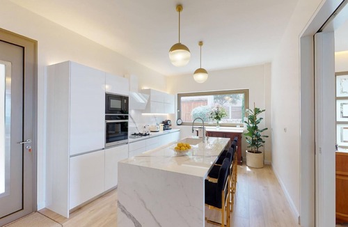 Saronikos Villa | Blue Coast Villa | Luxurious, Modern Villa on the Athenian Riviera near beaches