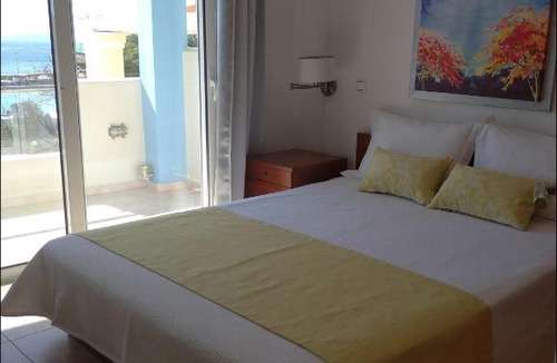 Pachi House | Blue Diamand