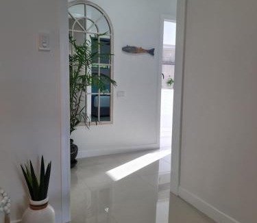 Trinity Beach Apartment | Blue Lagoon Tropical Sanctuary