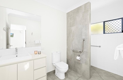 Trinity Beach Villa | Blue Lagoon Villas