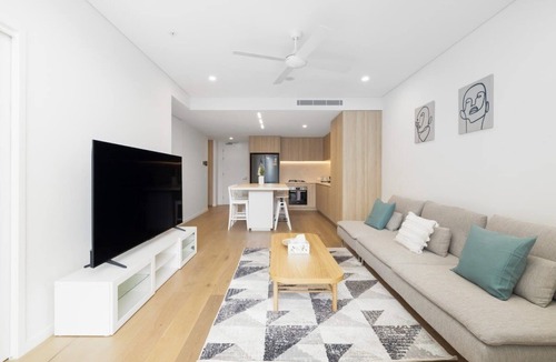 West End Apartment | Brand new 1BR Apt in Central West End