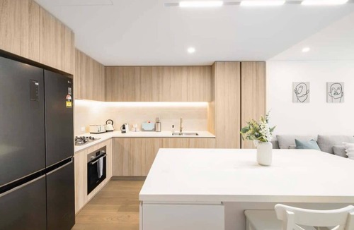 West End Apartment | Brand new 1BR Apt in Central West End
