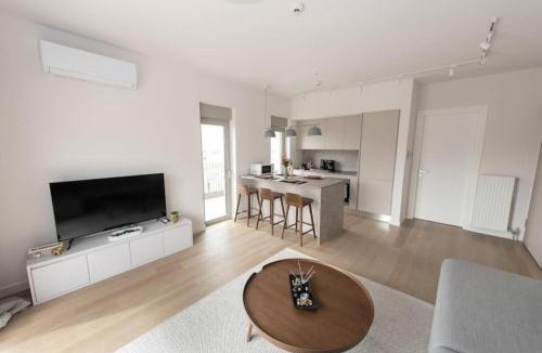Kaisariani Apartment | Brand-new flat with a city view (FORM G1)