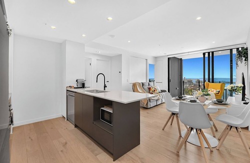 Southport Apartment | Brand New High-level Ocean View 2BR Retreat
