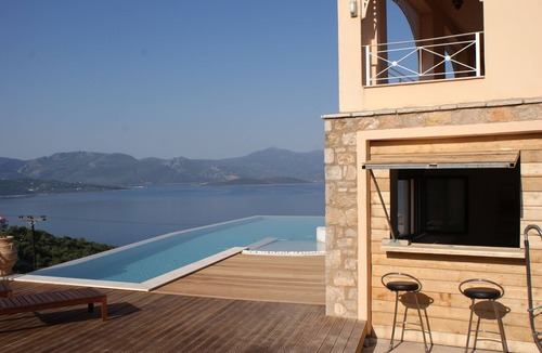Theologos Villa | Breathtaking mediterranean view, large private infinite Pool & Jacuzzi !