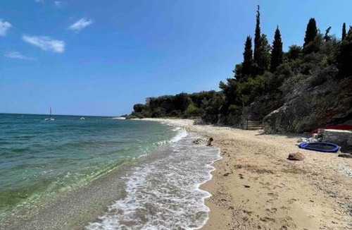 Xiropigado Apartment | Breathtaking Oceanfront View Home & Private Beach