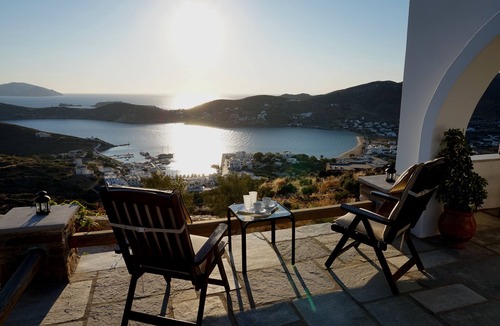 Ios Villa | Breathtaking view experience centrally located Ios