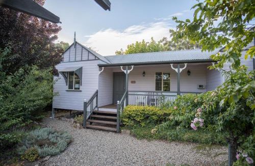 Stanthorpe House | Briar Rose Cottages