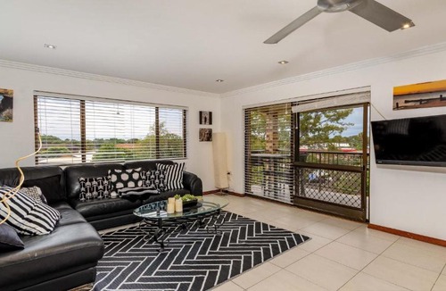 Bellara House | Bribie Escape, Top Floor Unit with Waterviews