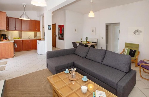Petralona Apartment | Bright and Sunny Penthouse in Petralona Area by GHH