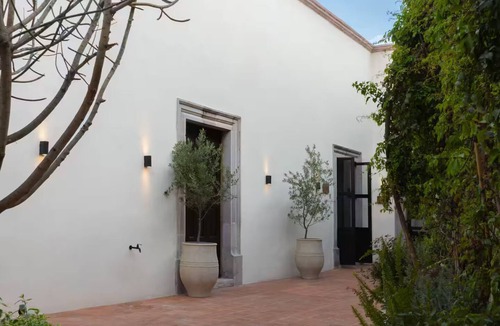 Zona Centro Apartment | Brisa Suite | Downtown + Private terrace + Pool