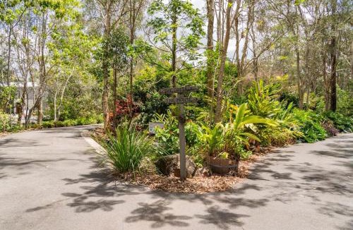 Doonan House | Bush N Beach Sunshine Coast near Eumundi & Noosa
