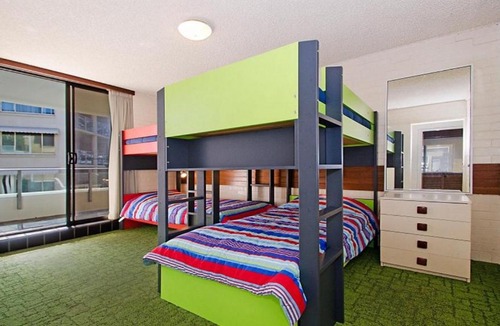 Kings Beach Apartment | By The Sea Unit 4 13 Esplanade Kings Beach