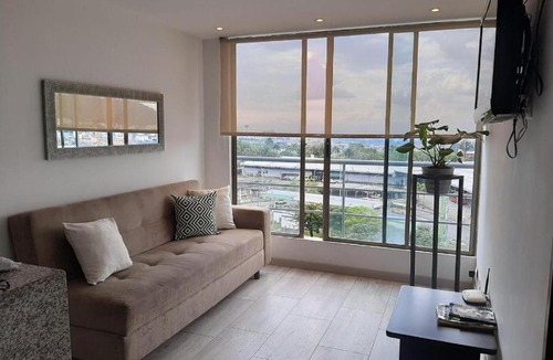 Carmen Apartment | Cómodo Apartamento a 10 min del Aeropuerto