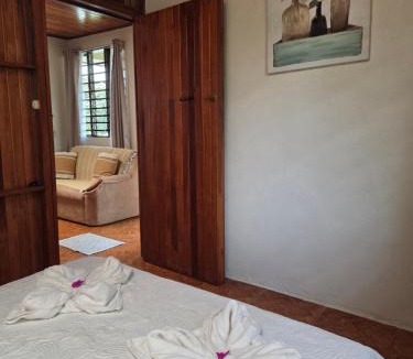 Vieja Cabin | Cabina Las Chinitas
