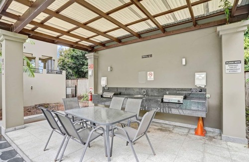 Westcourt Apartment | Cairns One Resort Style Living- Luxury Resort Apartment | 9 Pools | Near CBD & Esplanade