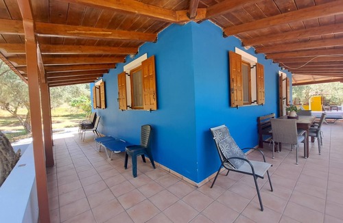 Andravida-Kyllini House | Calm and idyllic in the country, close to the beach - holiday house with wifi |