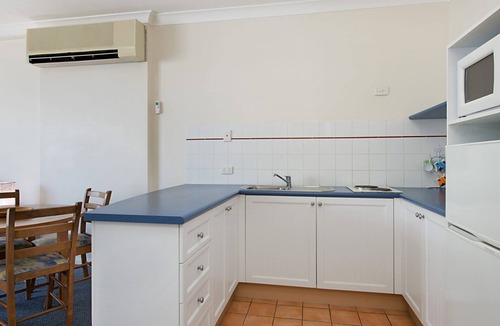 Coolangatta Apartment | Calypso Plaza Resort Unit 146 One bedroom unit in Resort style complex central Coolangatta