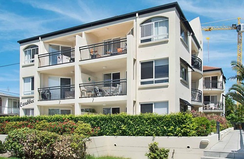 Bilinga Apartment | Caribbean 8 - Bilinga/North Kirra Beachfront - Min. 3 Night Stays!