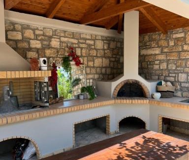 Velon Villa | Carpe Diem Corinthian Suites Ι