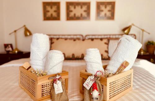 Palaiomonastiron Apartment | Casa Delicosta- 2 Flat Country house with garden, 15 min from Trikala