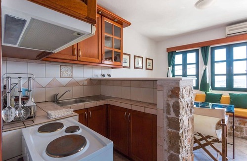 Votsi Apartment | Casa Milos Studio Sea view 190m to the sea